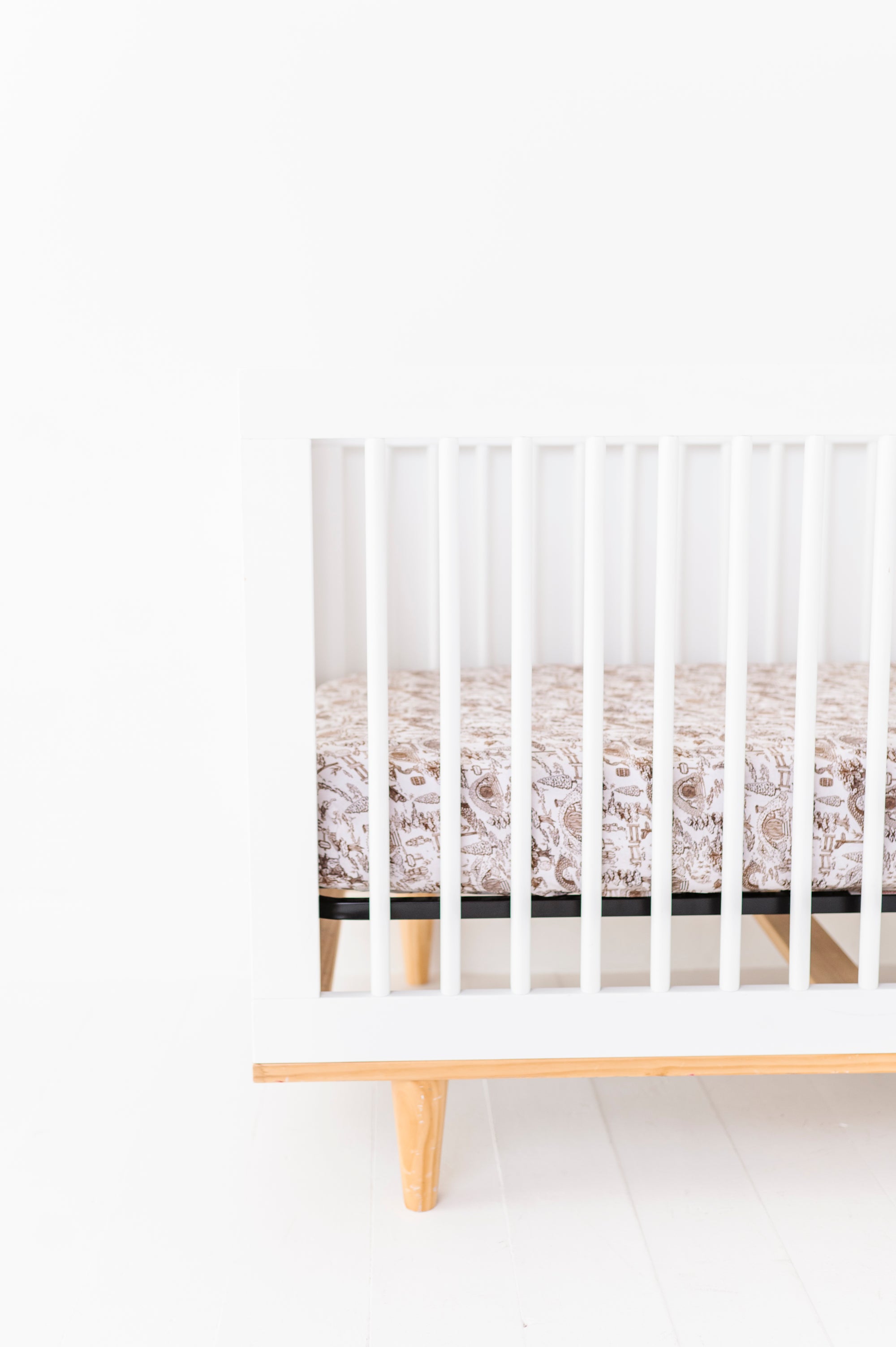 The Lord of the Rings™ Hobbiton™ Toile Crib Sheet