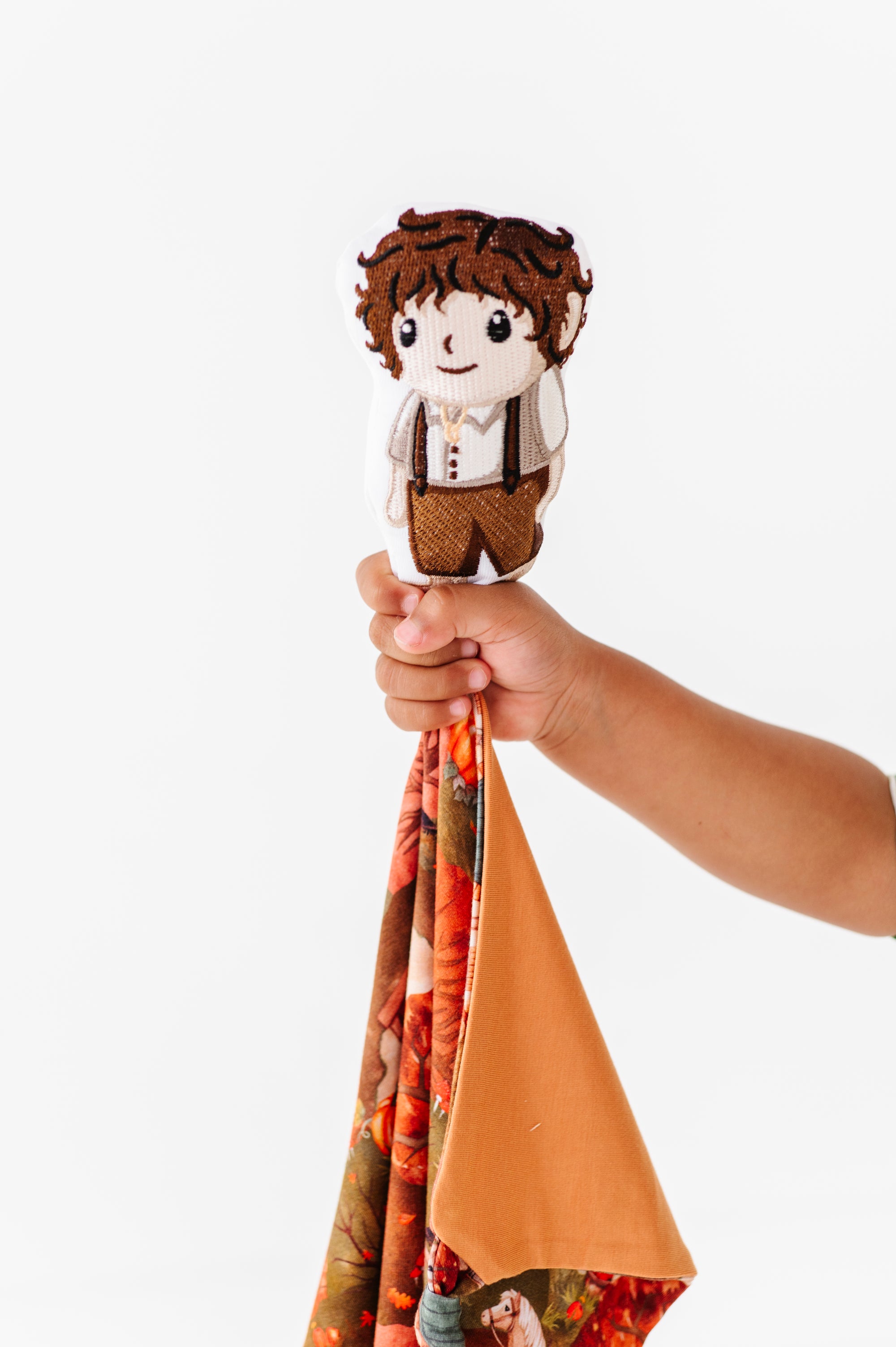 The Shire™ In Autumn Frodo Lovey