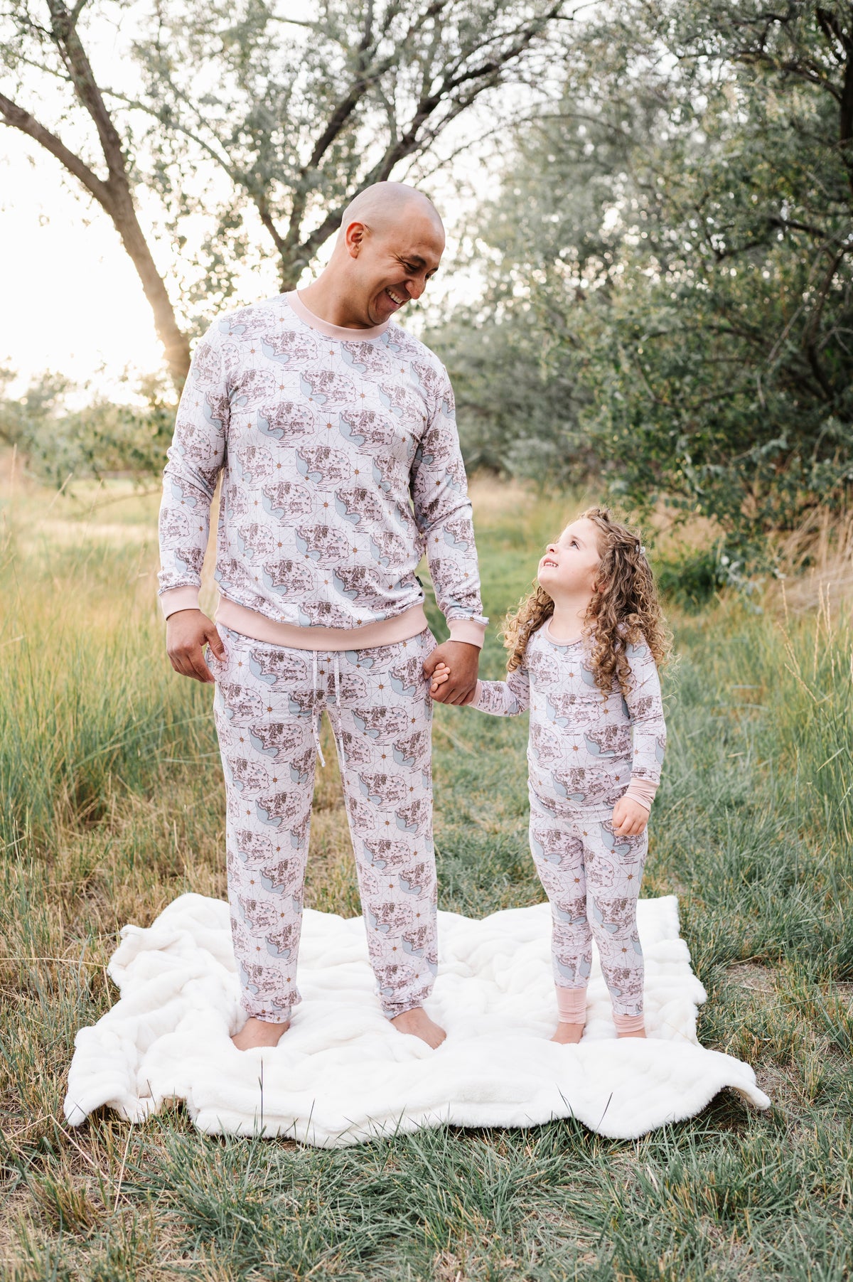 The Lord of the Rings™ Tiny Map Adult Dreamwalker Joggers