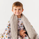 Arthur™ Little Readers Quilted Oversized Blanket