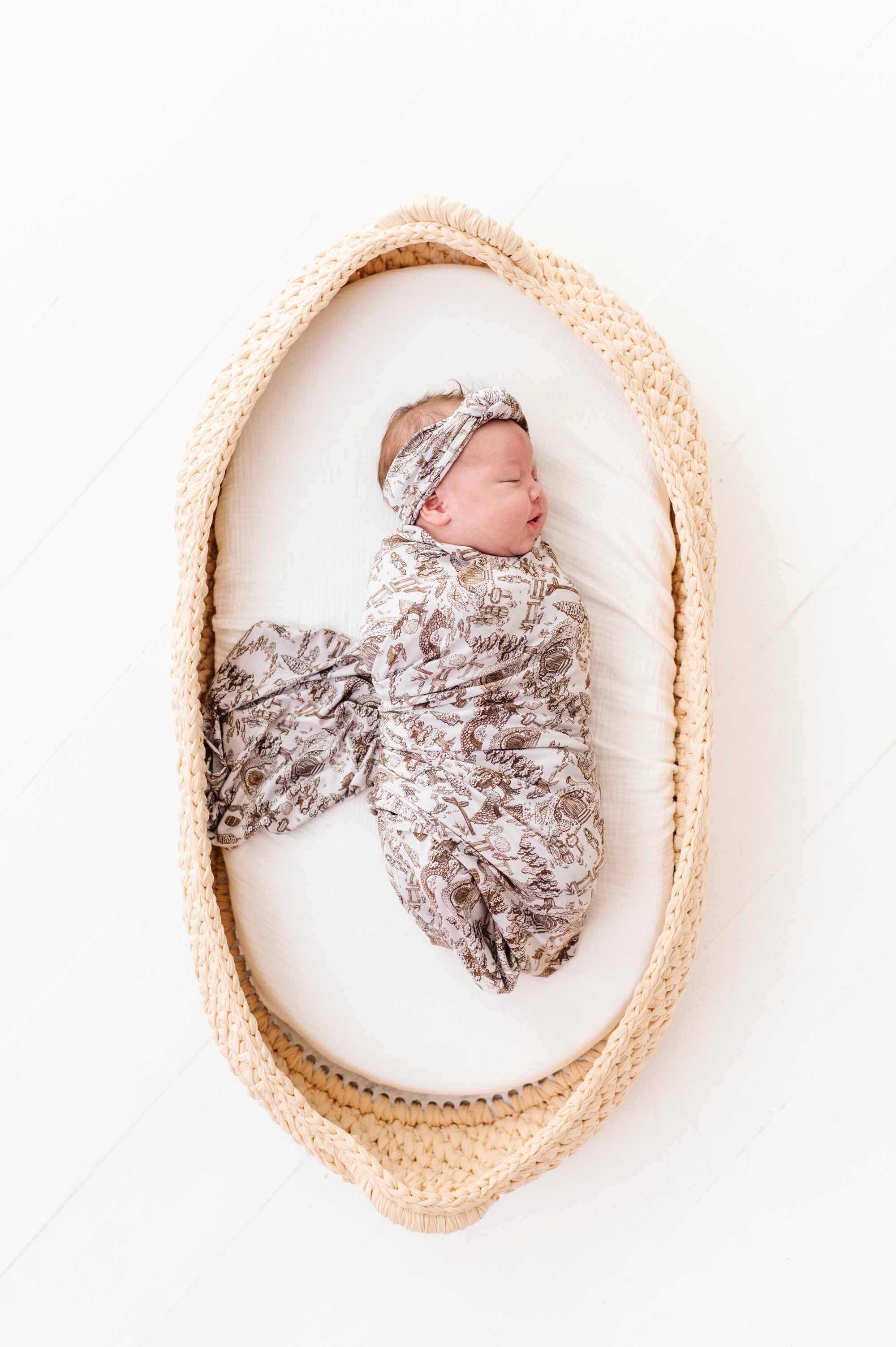 Swaddle Set in The Lord of the Rings™ Hobbiton Toile