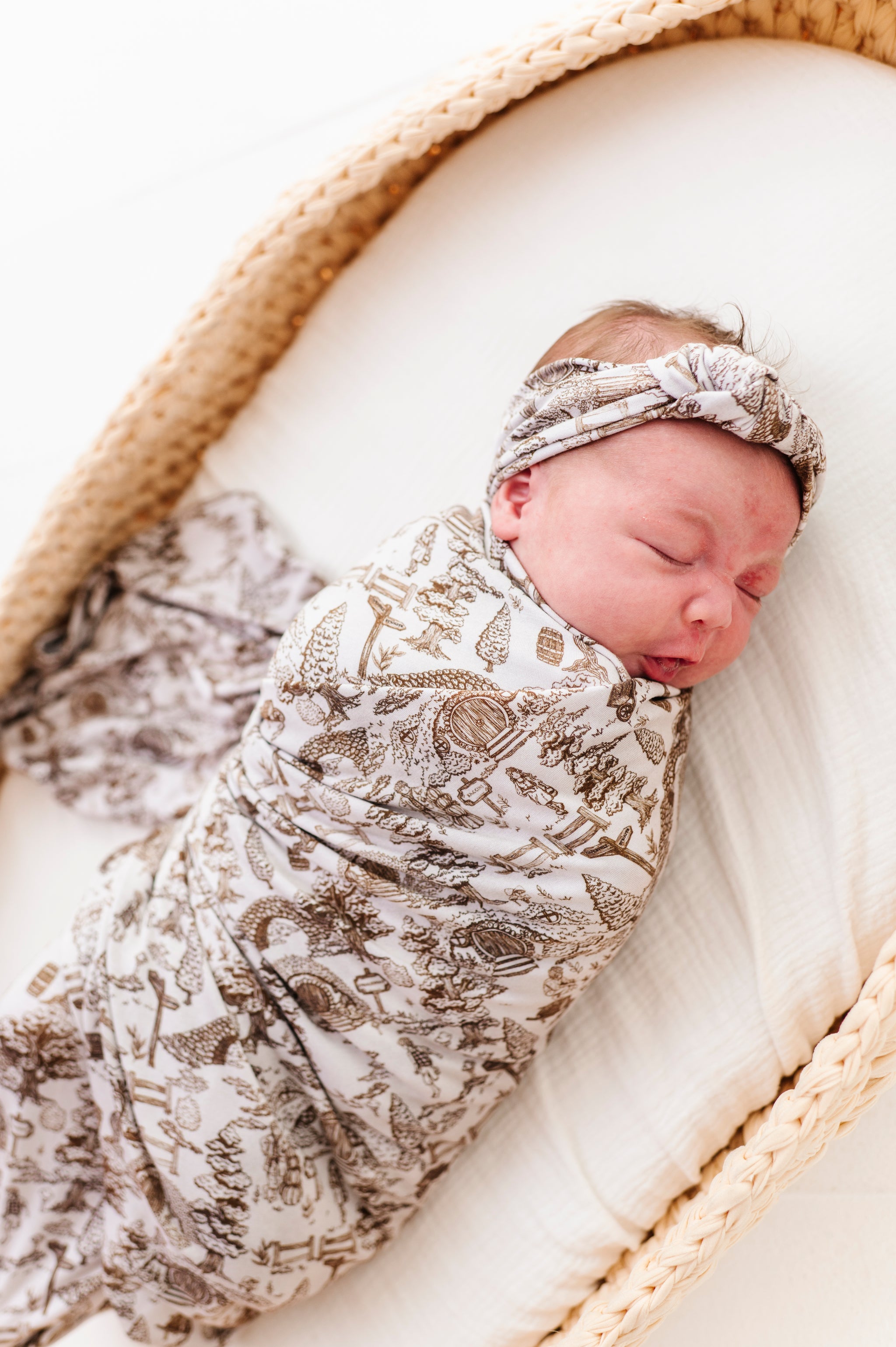 Swaddle Set in The Lord of the Rings™ Hobbiton Toile