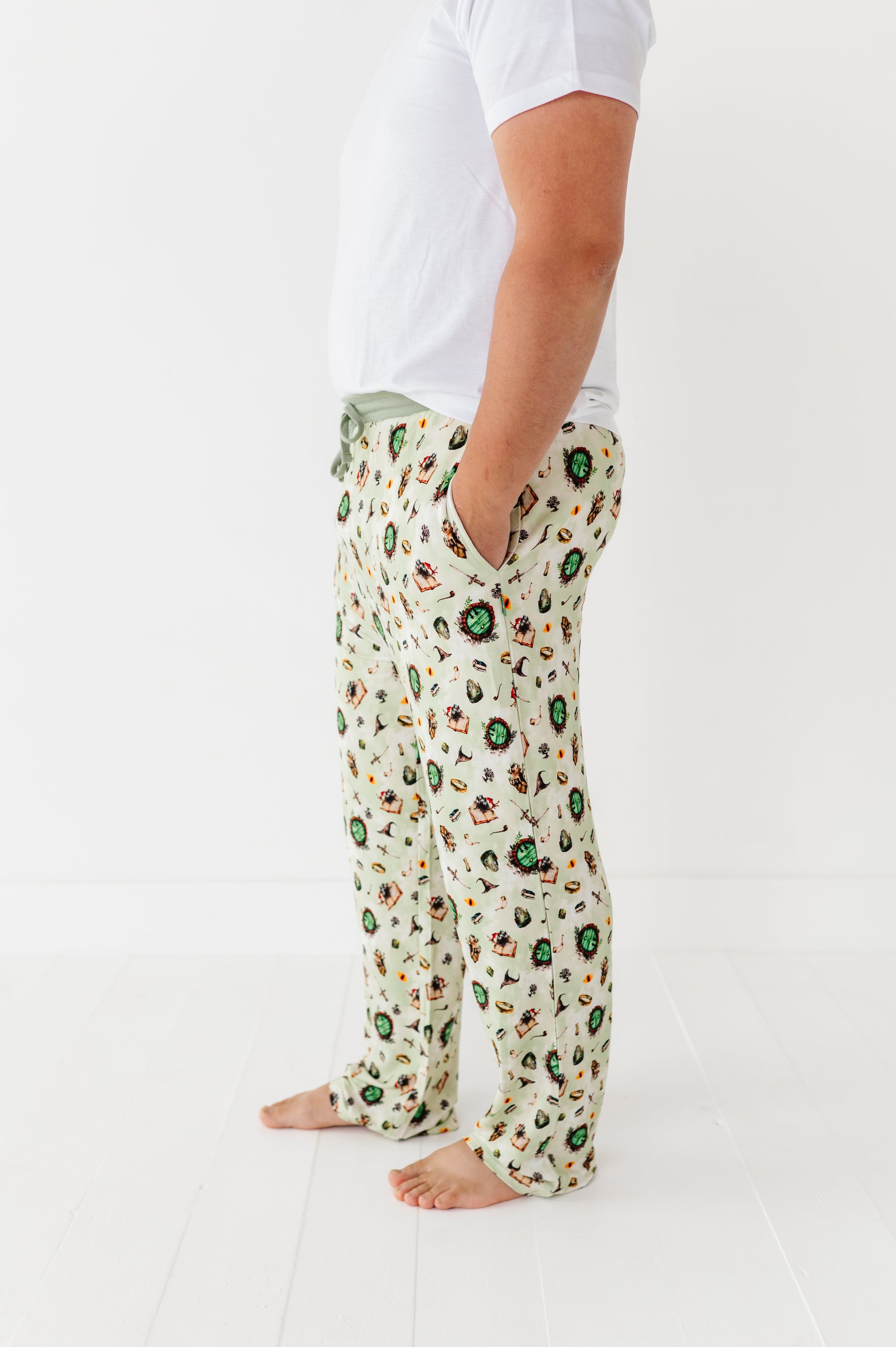 The Lord of the Rings™ Men's Relaxed Leg Pants