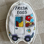 Richard Scarry's Busyworld™ Fresh Eggs Truck Loopillo™
