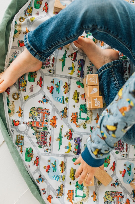 Richard Scarry's Busyworld™ Indoor/Outdoor Play Mat
