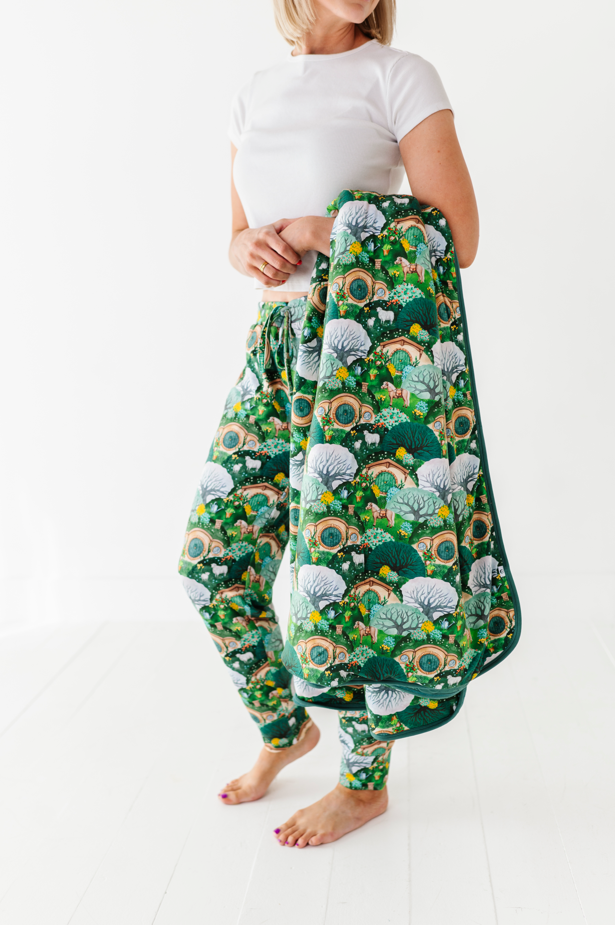 The Shire™ In Bloom Quilted Oversized Blanket