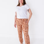 Adult Dreamwalker Joggers in The Lord of the Rings™: Gilded Fellowship