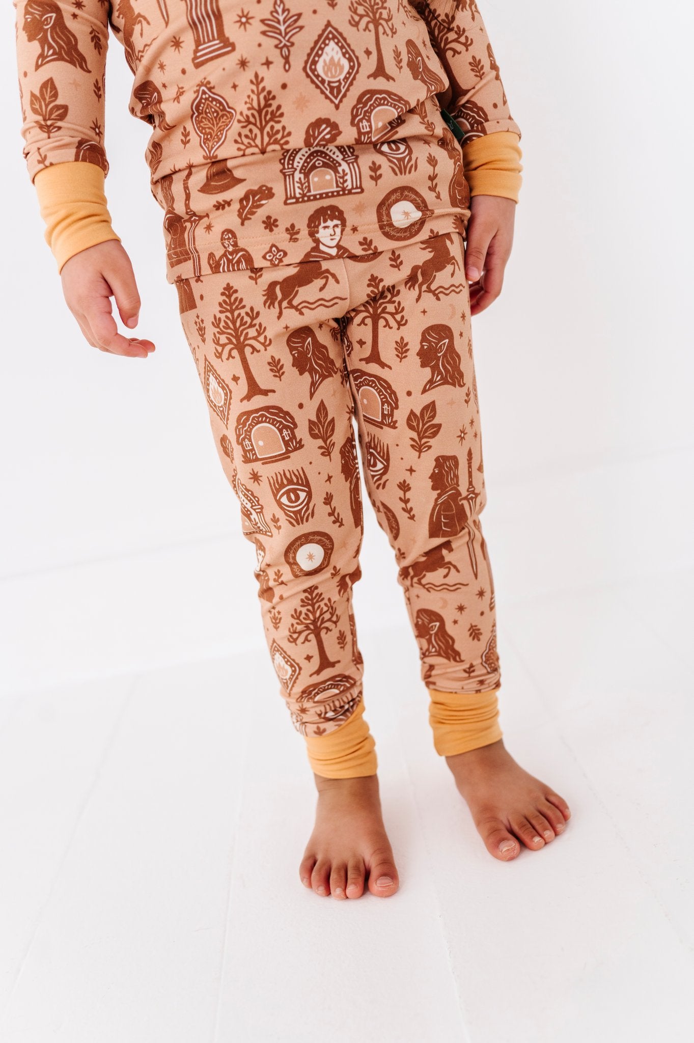 Kids’ 2 Piece PJs in The Lord of the Rings™: Gilded Fellowship