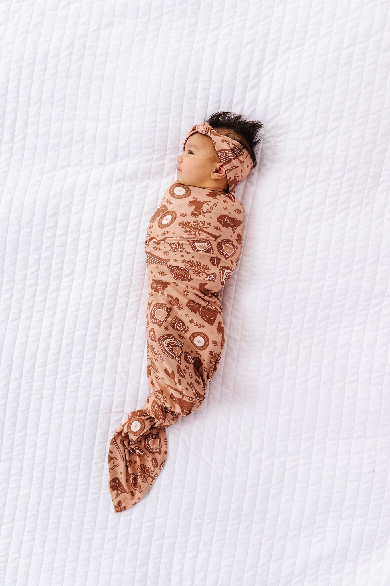 gilded fellowship swaddle set 3