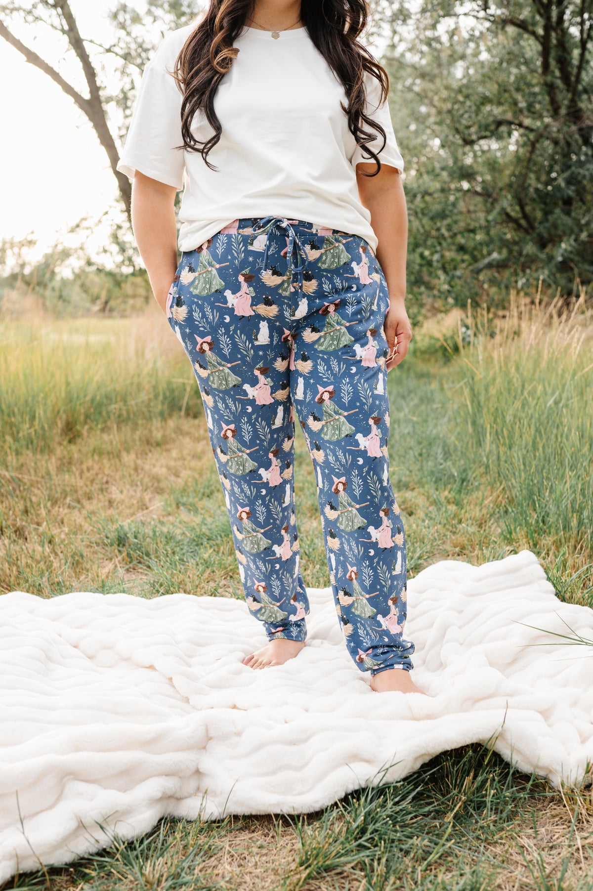 Familiar Flight Adult Dreamwalker Joggers
